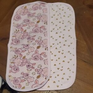 🐻 Gerber Soft Pink Burp Cloths